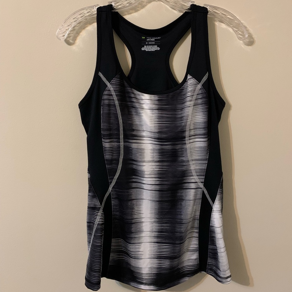 TEK GEAR Dry Tek Active Wear size Medium